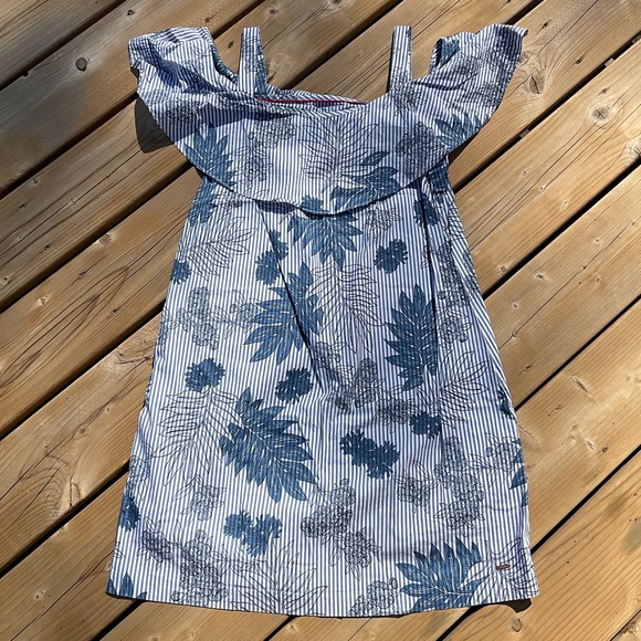 Tommy Hilfiger dress - Picture 1 of 4